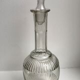 Carafe en verre moulé années 50