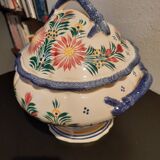 Henriot Quimper tureen