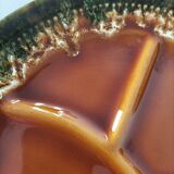 Set of 6 compartmentalised glazed ceramic plates, 1960s-70s.