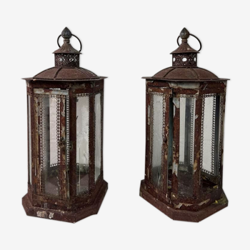 Set of 2 old hanging lanterns / candle holders
