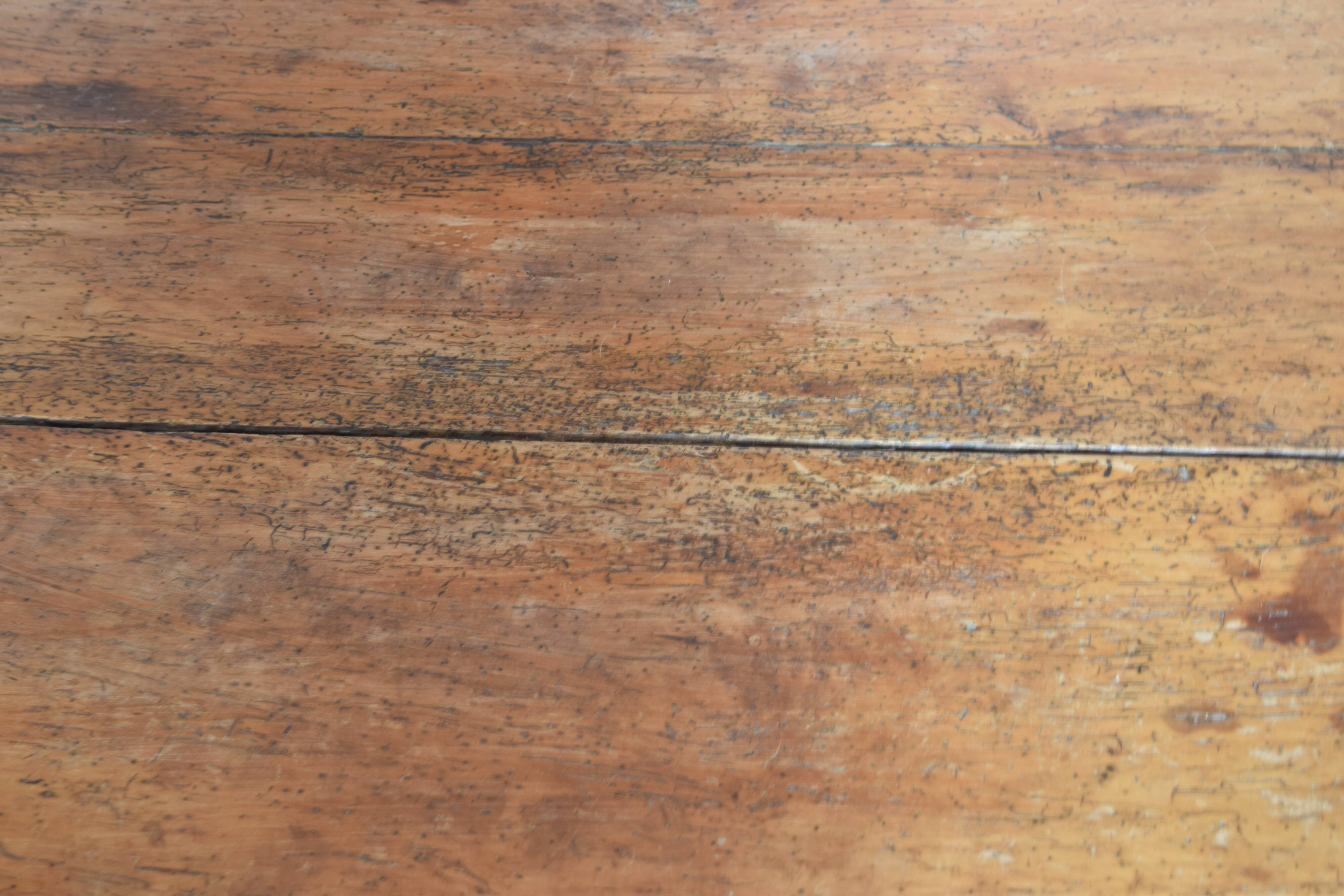 Table basse de ferme