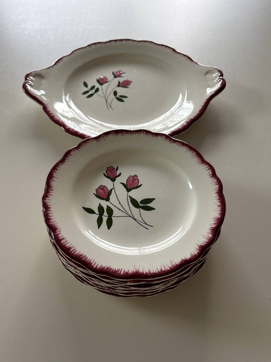 Salins dessert plates and platter, Cerilly model