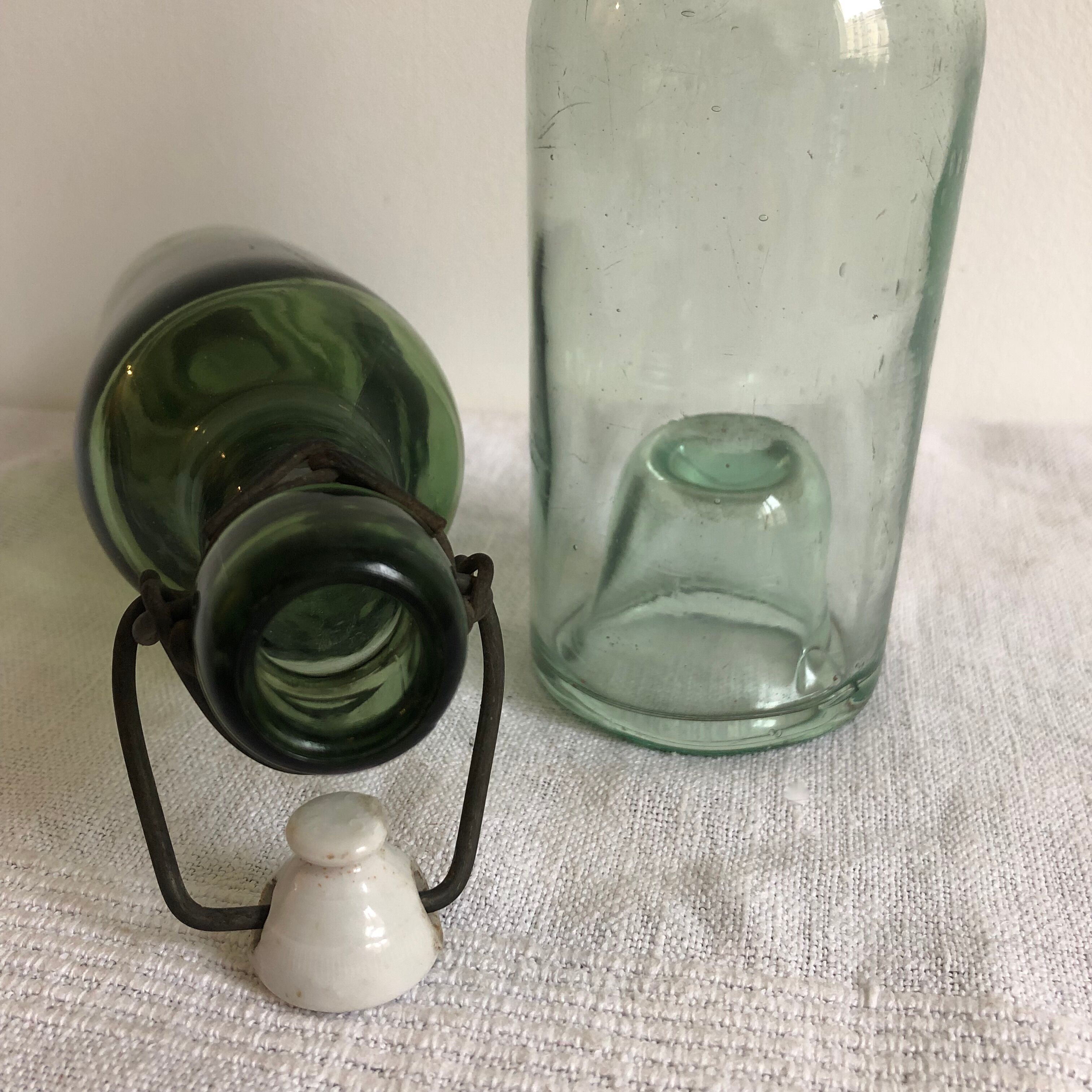 2 bottles with high prick - Capacity 300 ml