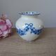 Vase boule signé Sia "Blue Garland"