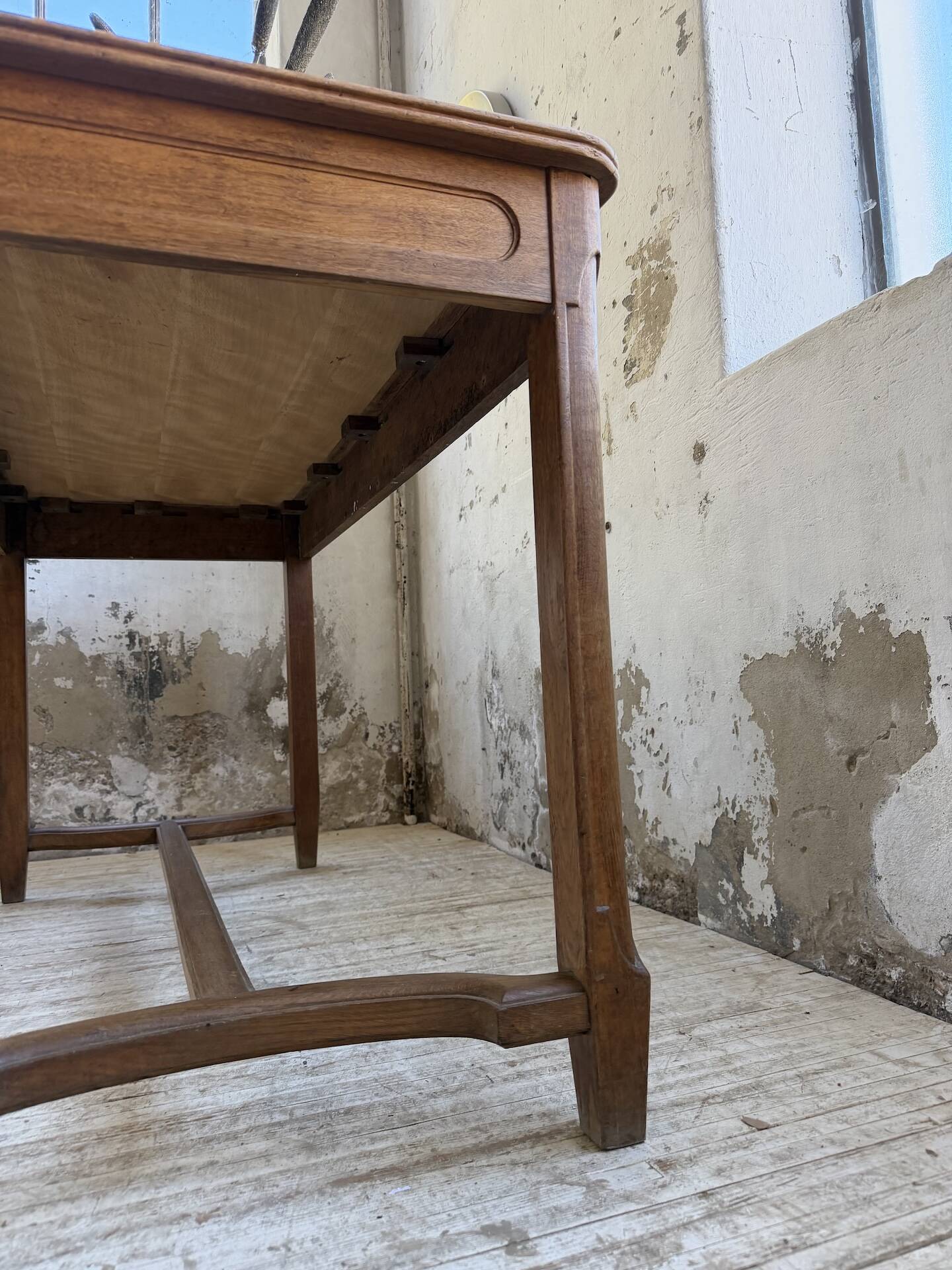 Desk - work table for a draper 1900 150cm