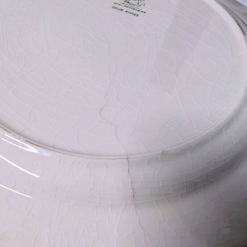 Round earthenware plate Moulin des Loups Orchies model Two Roses