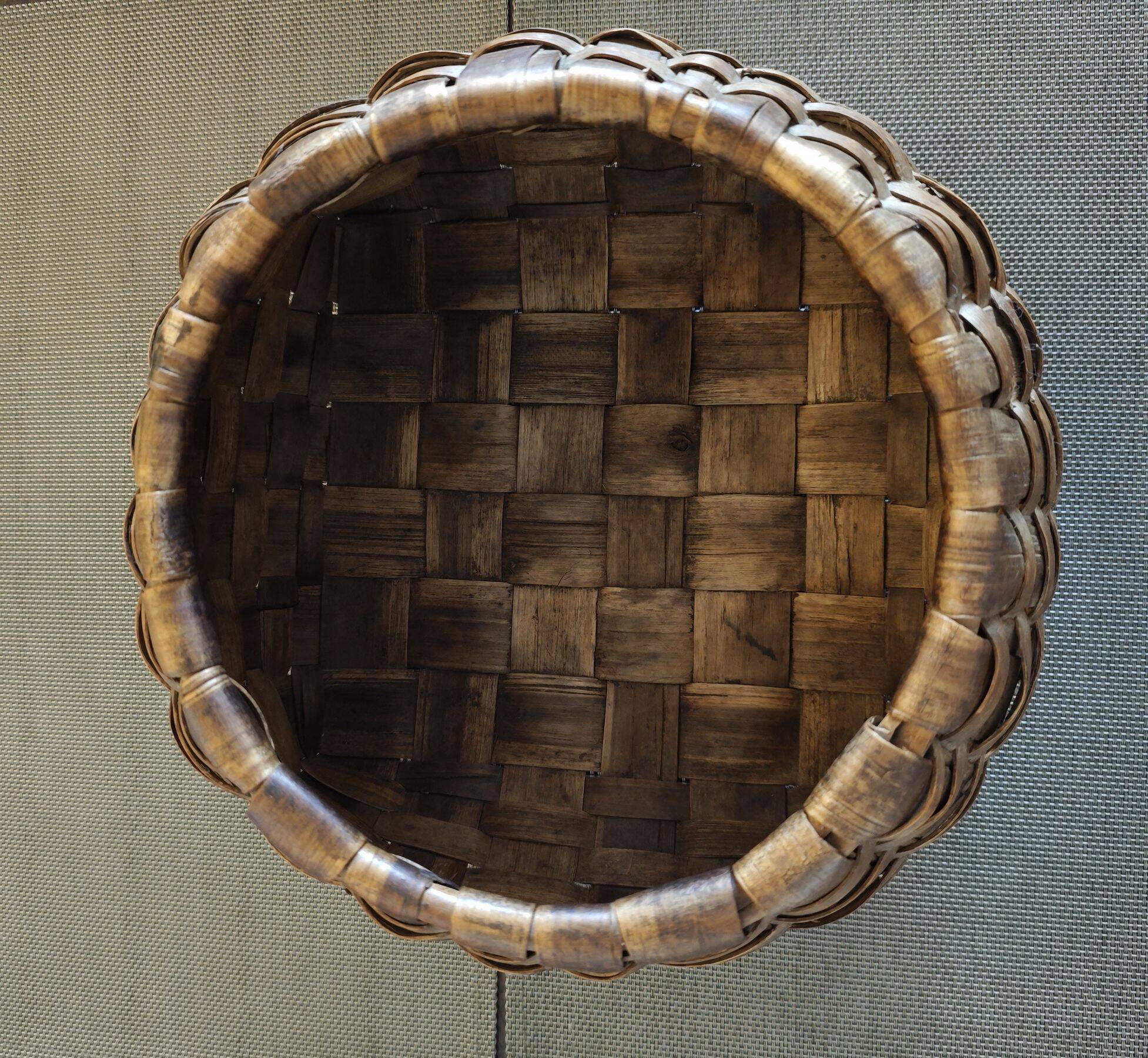Woven wooden basket - 1930s/1940s