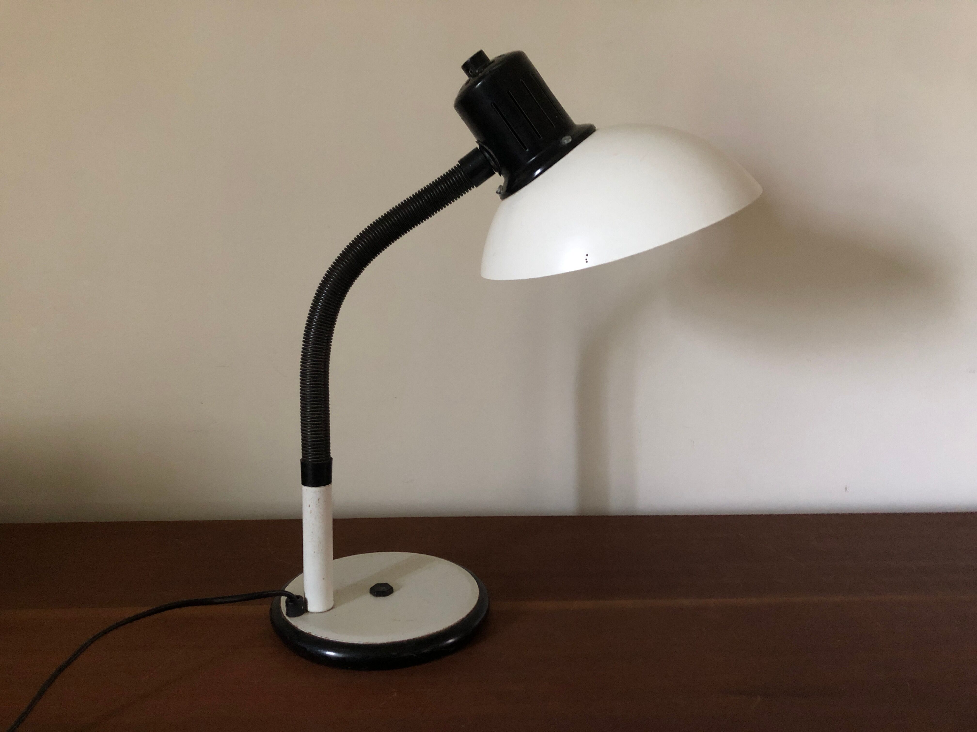 Aluminor desk lamp