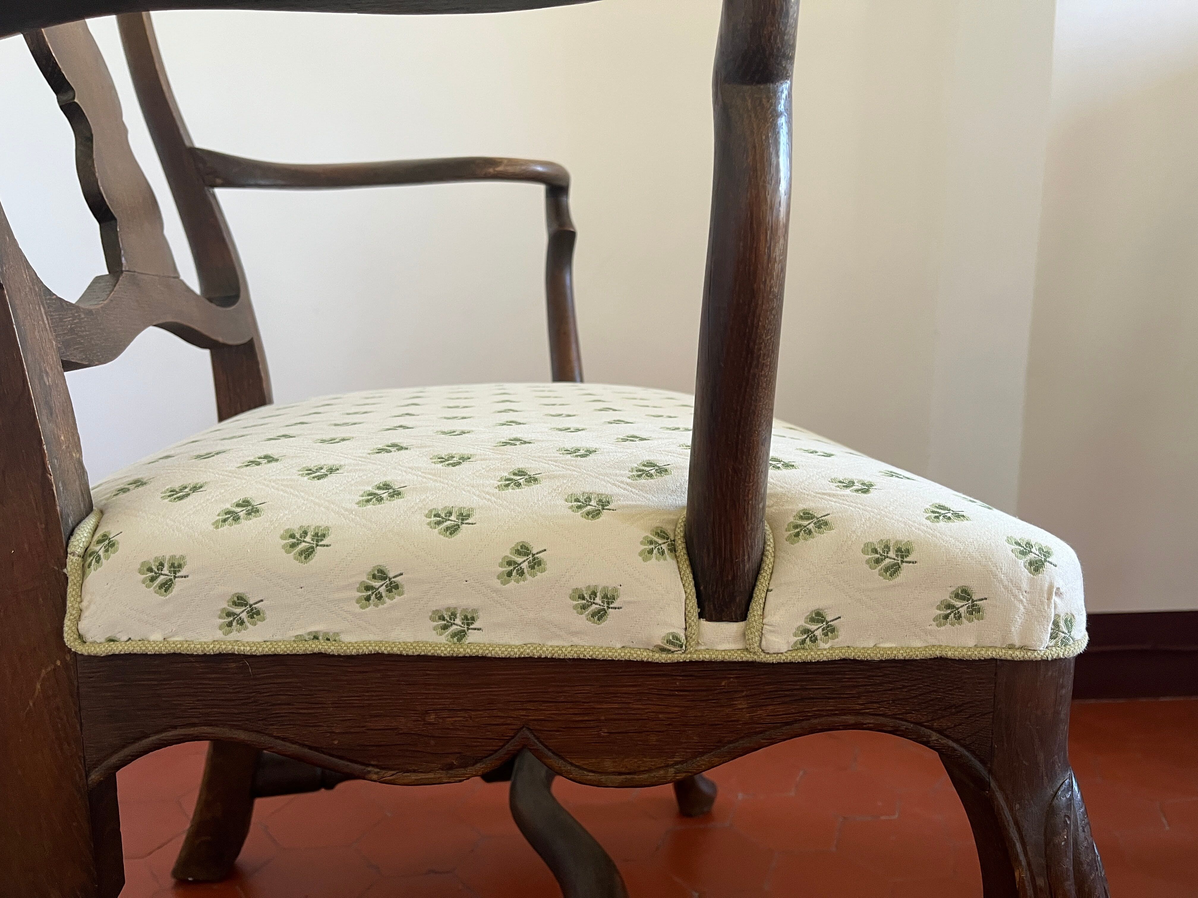Paire de fauteuils style anglais Chippendale
