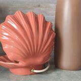 Shell bedside lamp