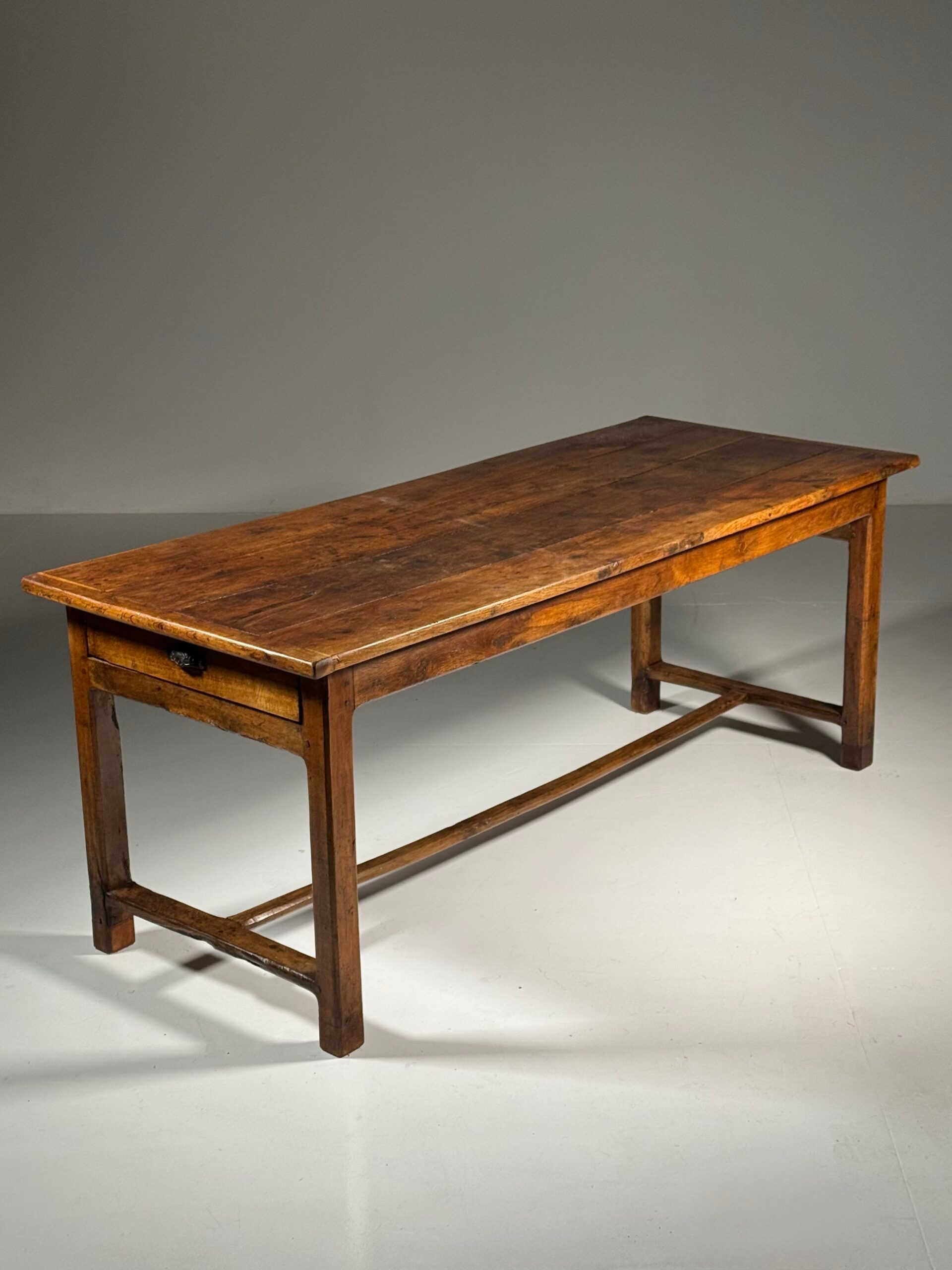 Table à manger française 197 cm