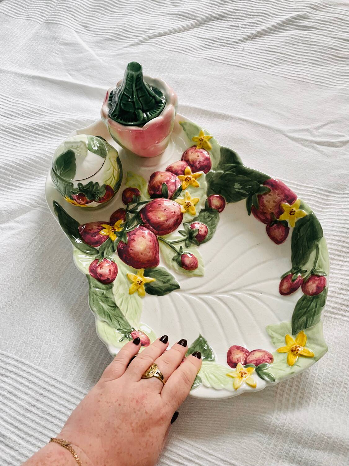 Strawberry pepper salt set