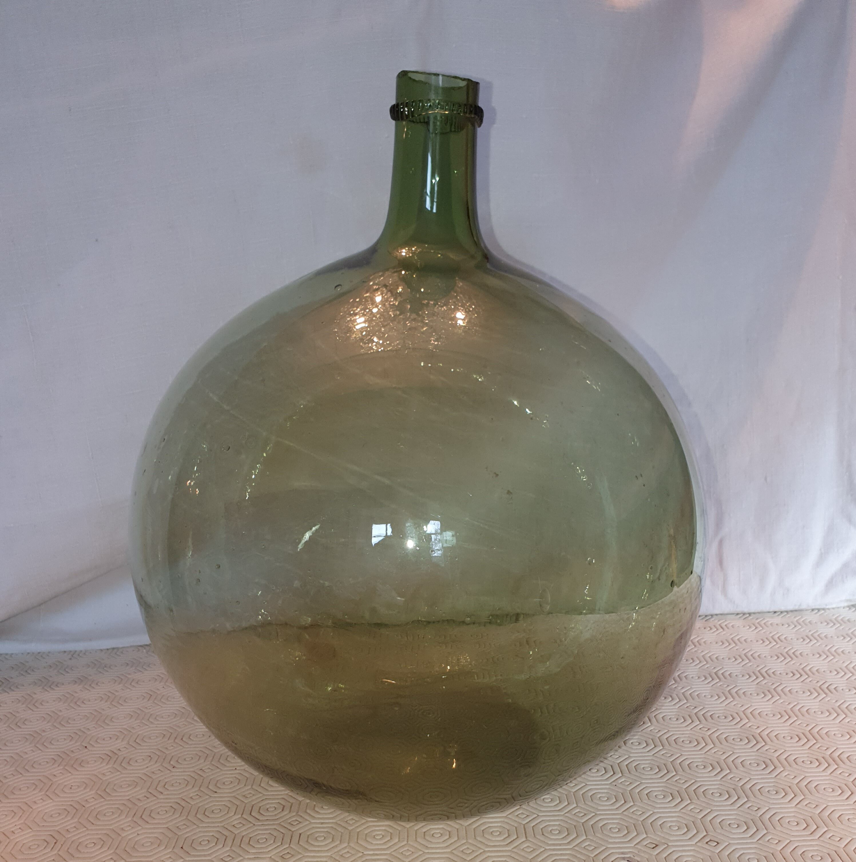 Demijohn glass green breath
