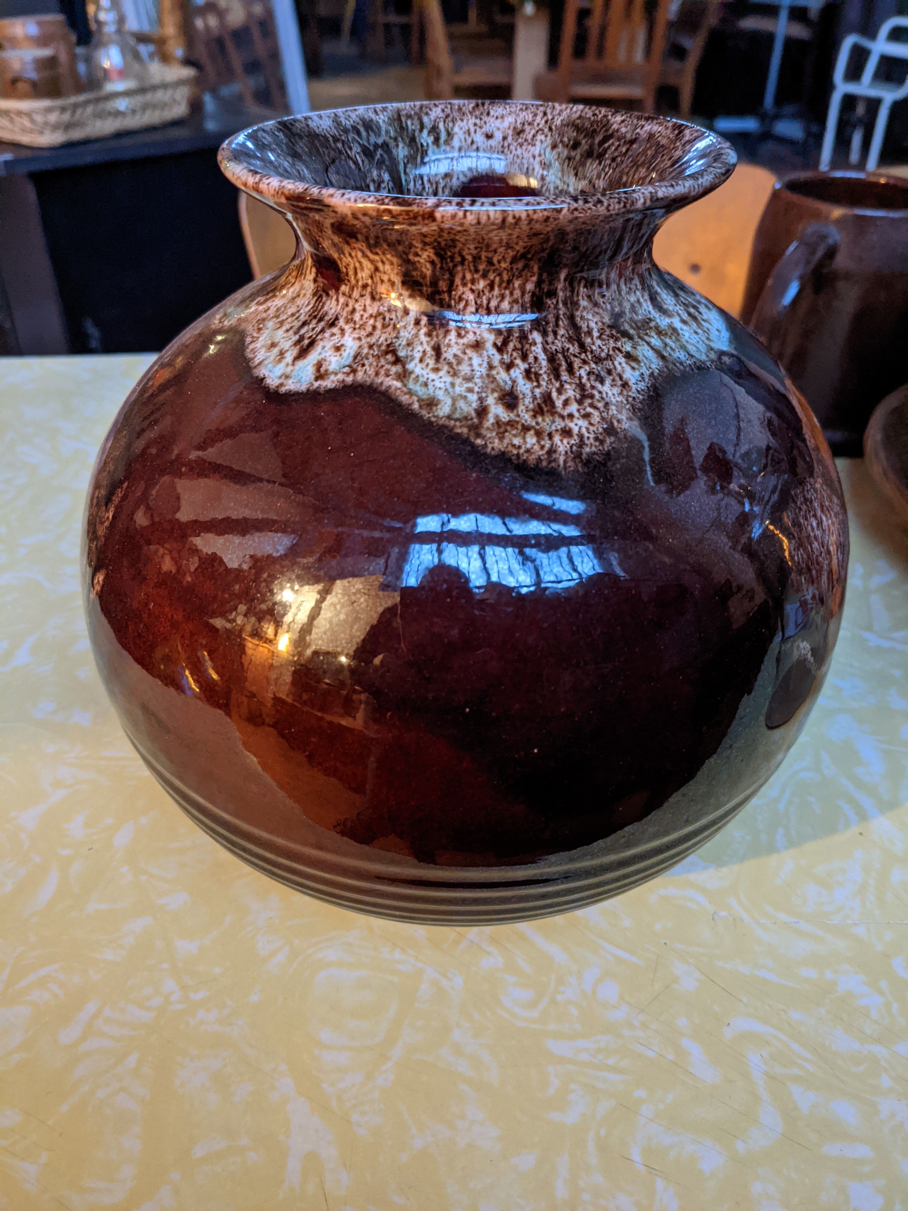 Ball vase