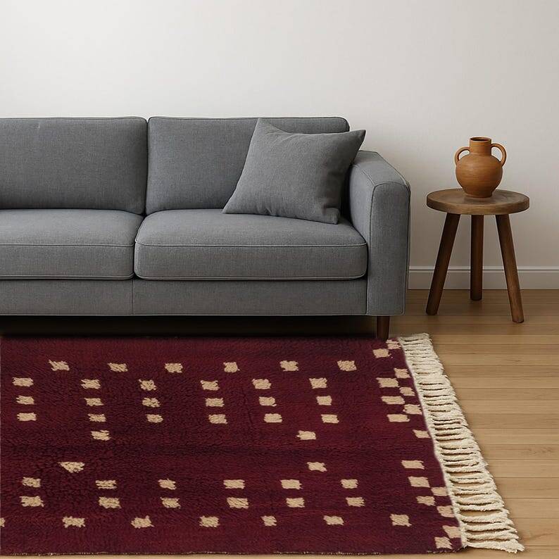 Beni Ourain Moroccan rug in burgundy wool, 150/250cm