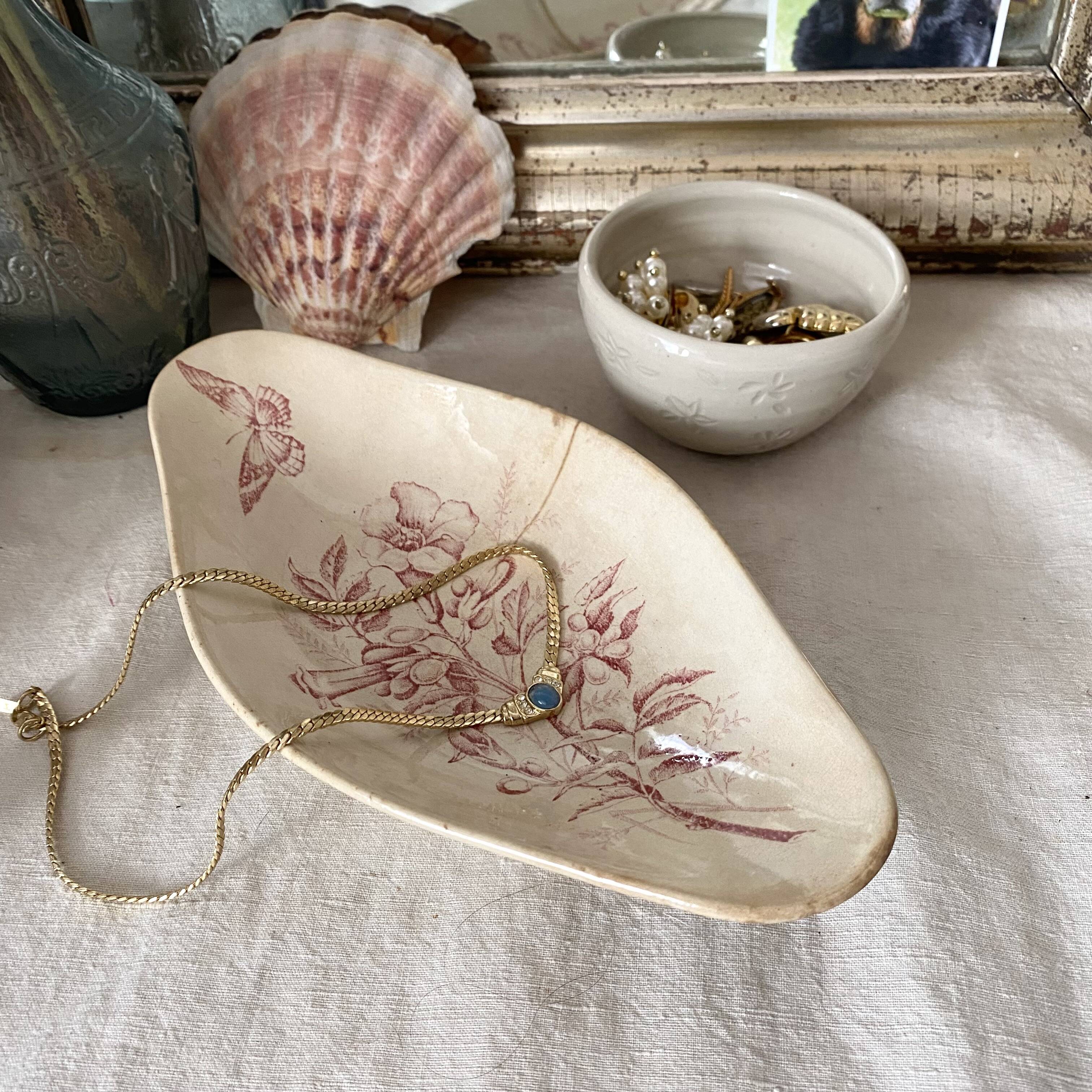Badonviller ironstone dish with Virginia jasmine