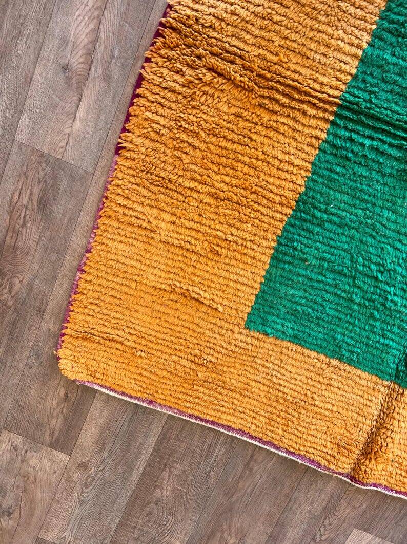 Handmade Moroccan rug 250cm x 150cm