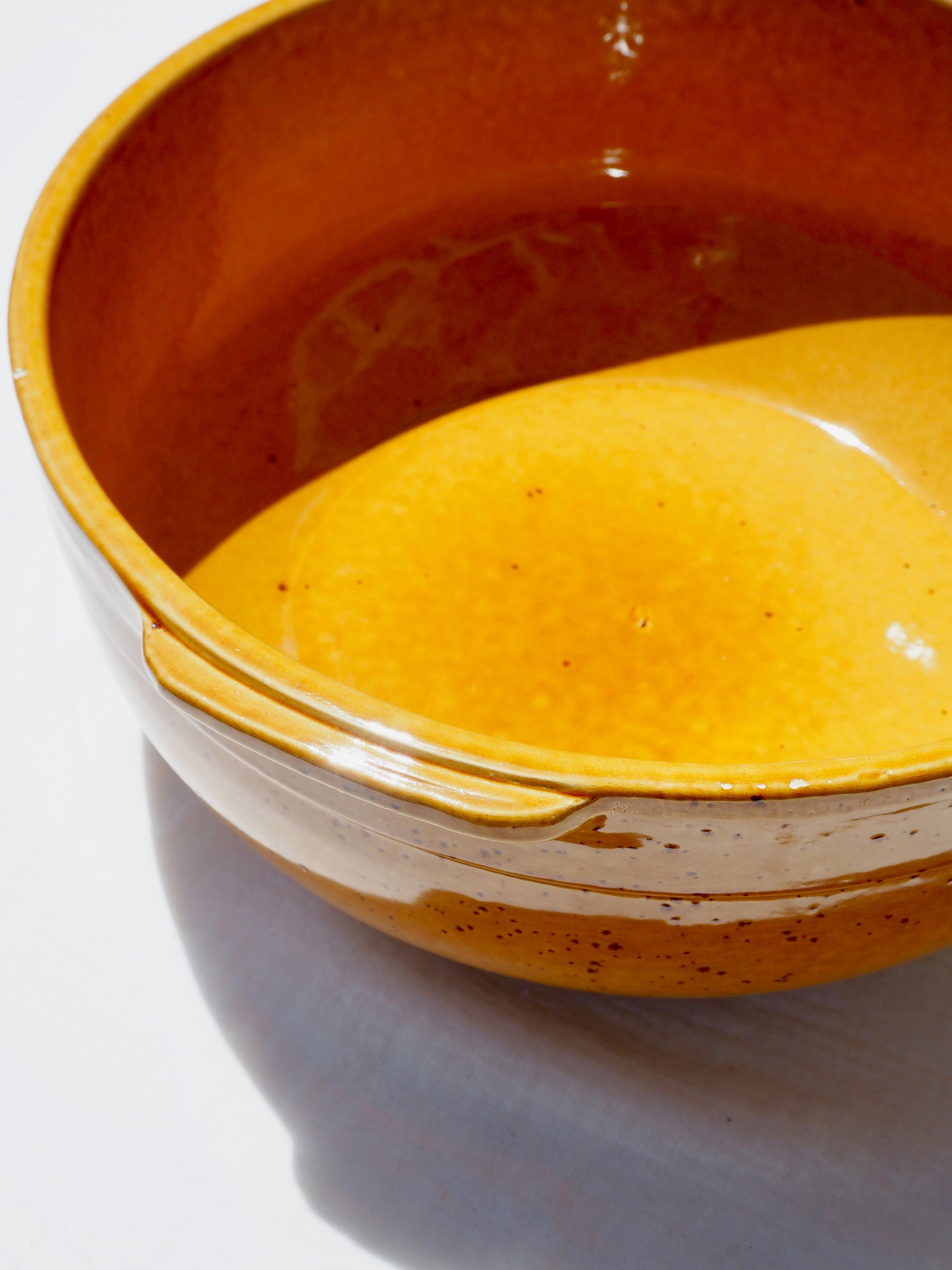 Pair of glazed ceramic salad bowls mustard LPM