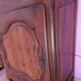 Walnut confectioner, a door, 19th century.