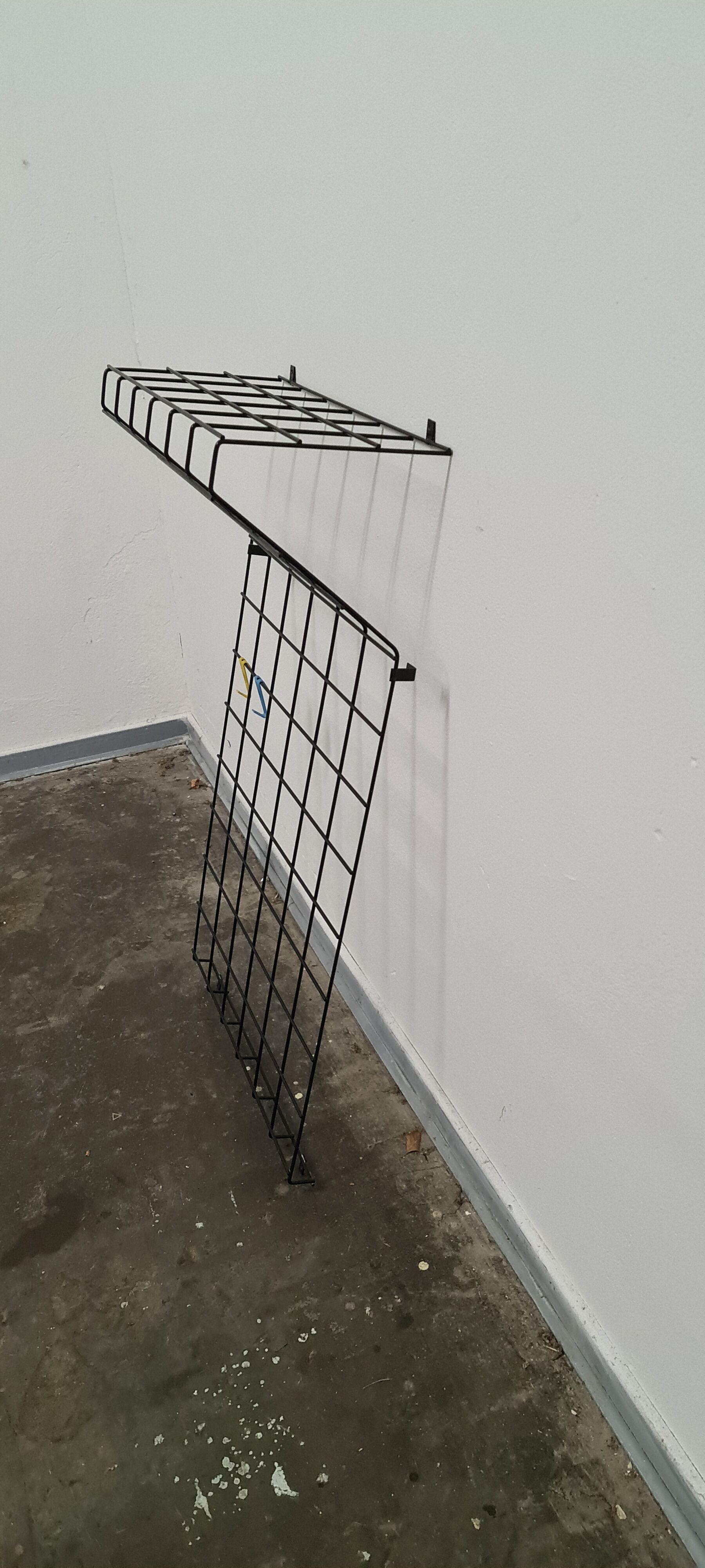 Vintage metal coat and hat rack