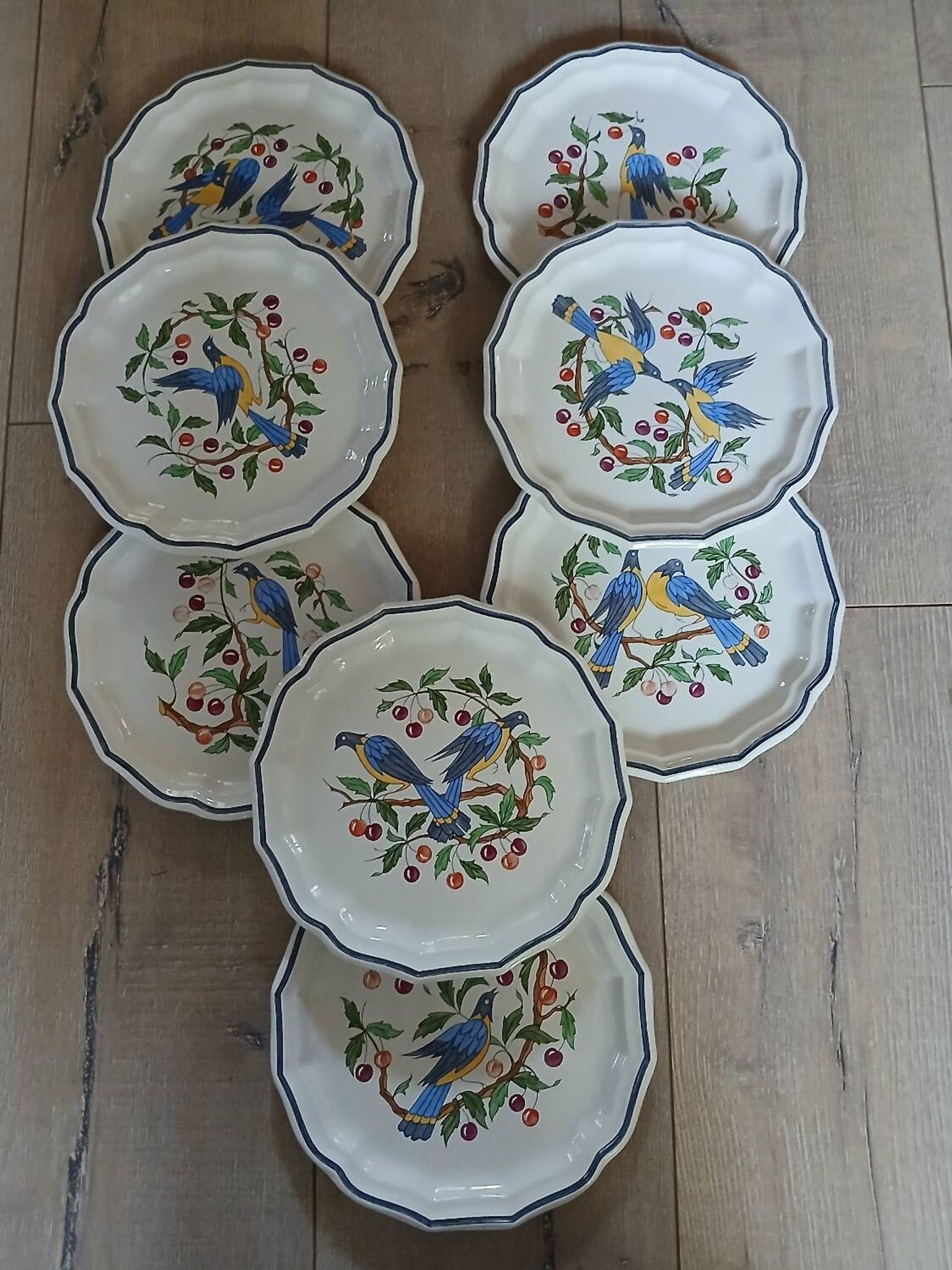 8 antique Salins dessert plates