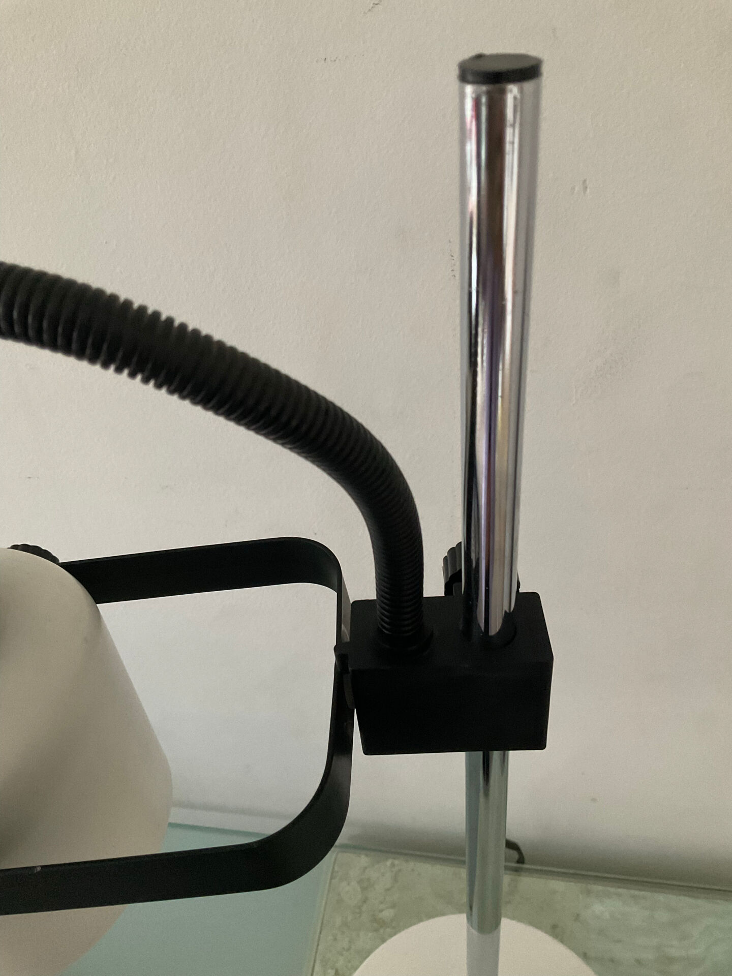 Lampe de bureau articulée des années 80