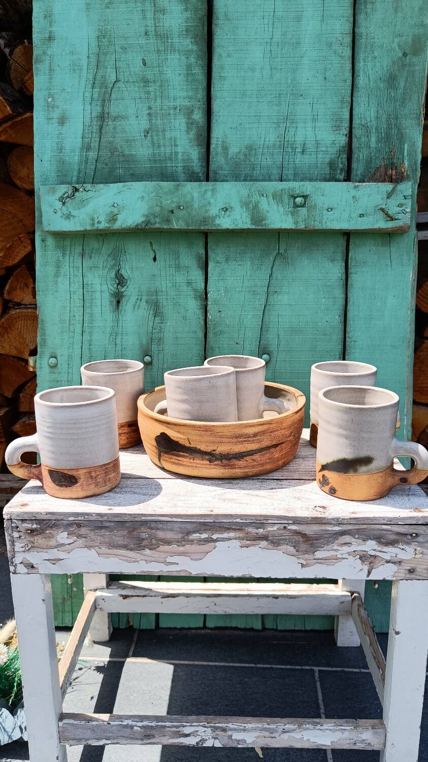 Colombier pottery ceramics