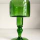Vase en verre soufflé vert