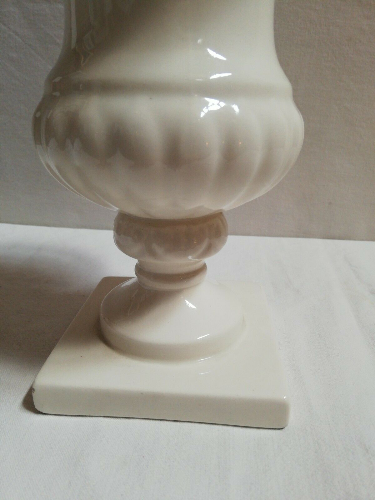 Gien porcelain medicis vase