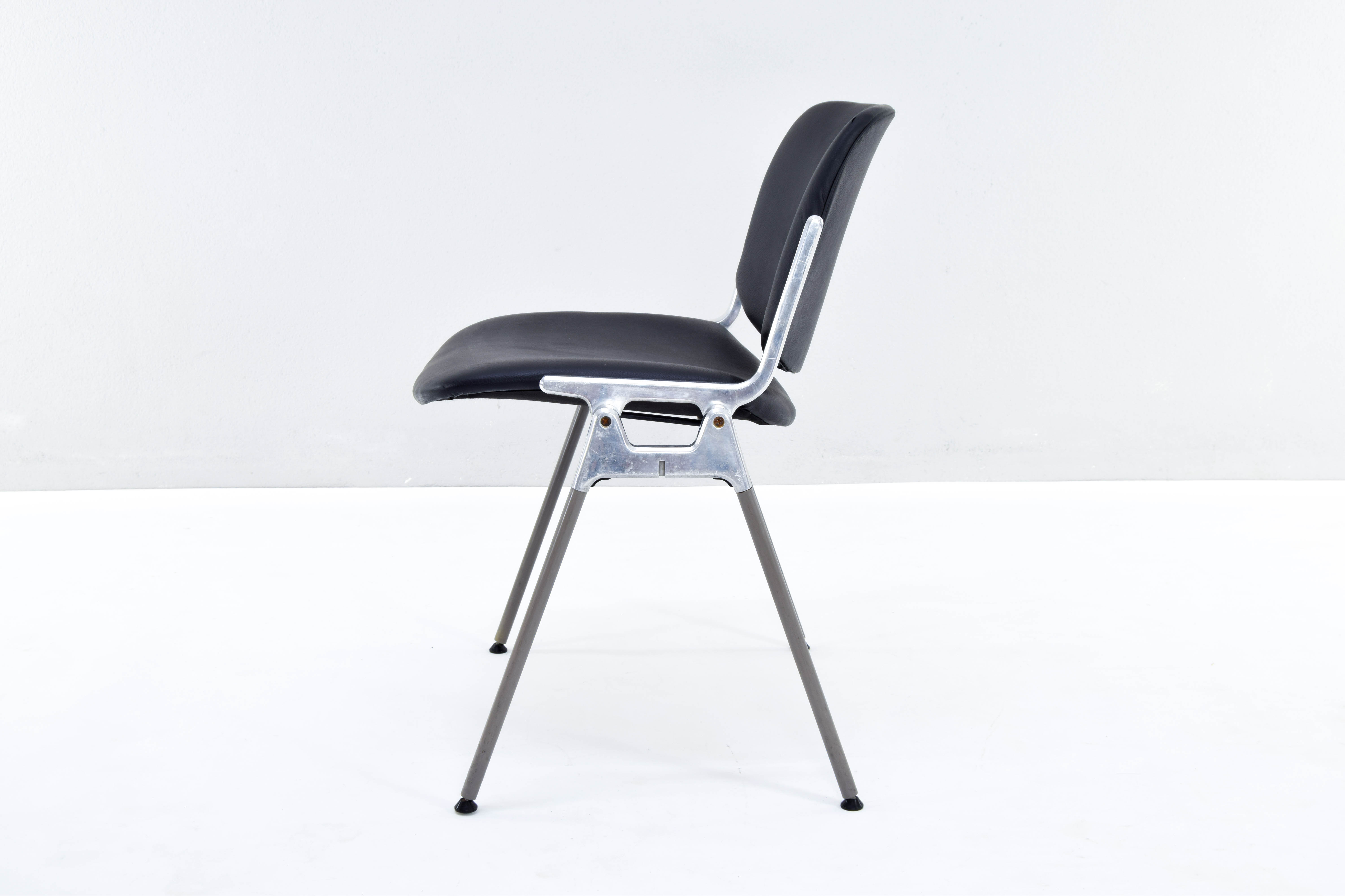 DSC 106 Italian modern chairs by Giancarlo Piretti for Castelli