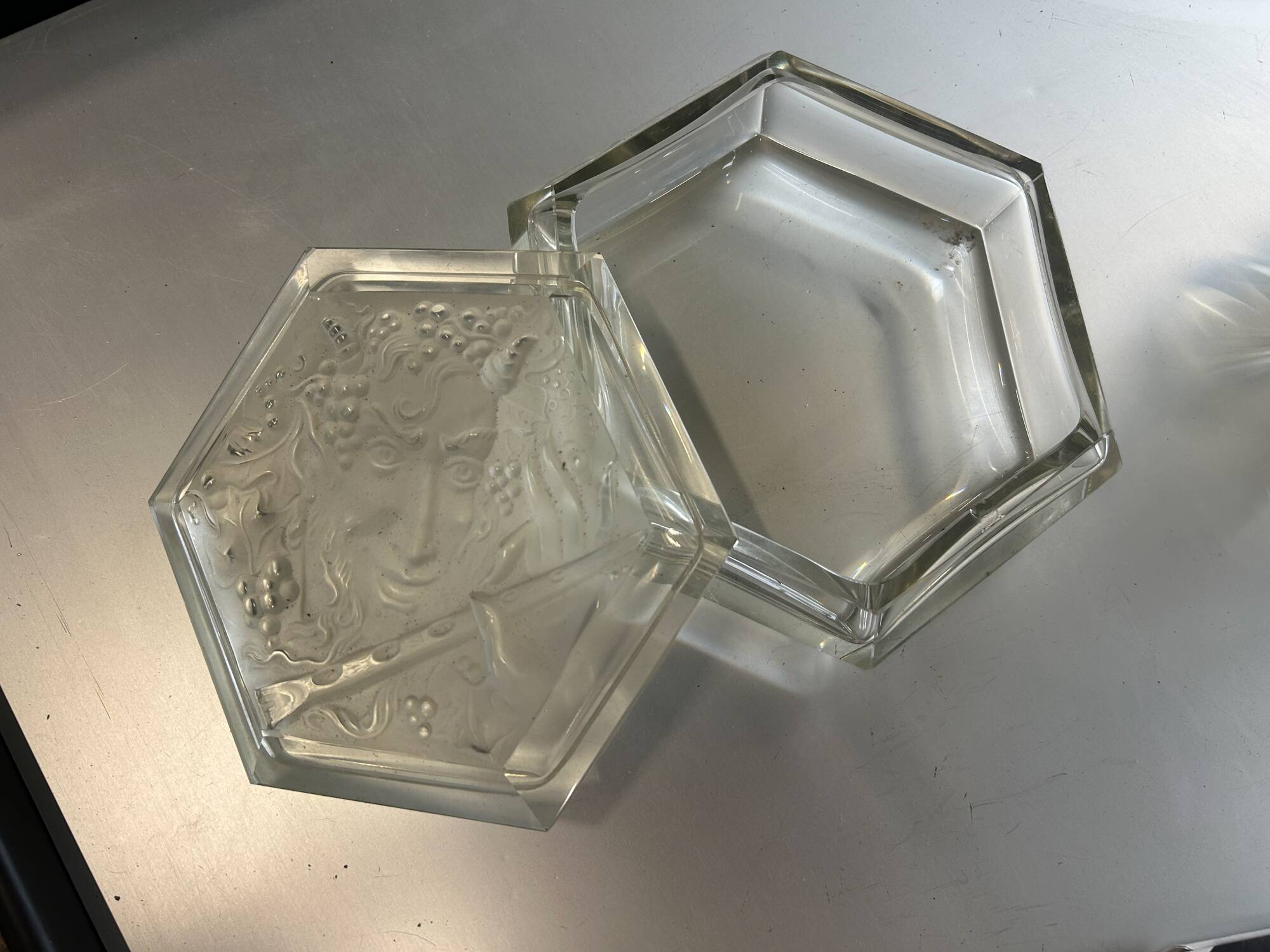 Art Deco crystal bonbonnière