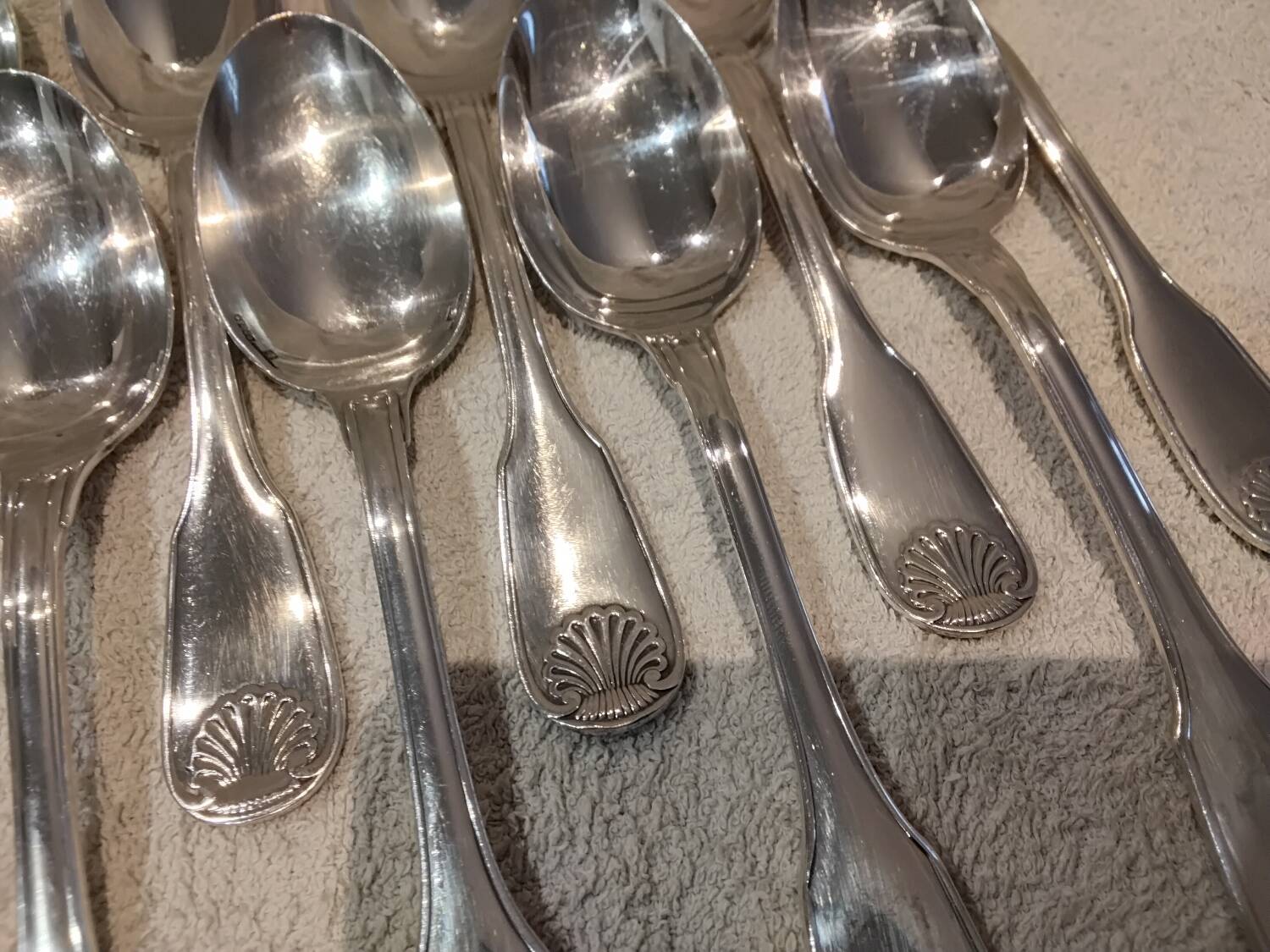 11 silver plated dessert spoons, Christofle Vendome, 17.1 cm