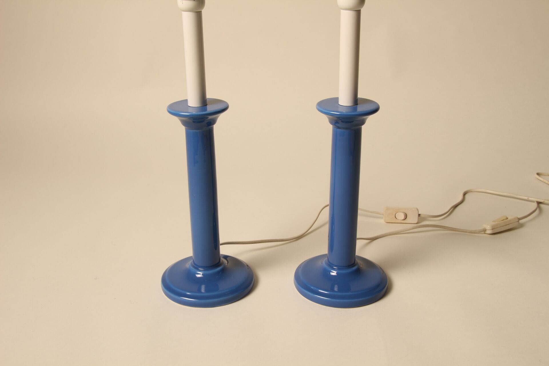 Pair of lamp bases