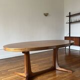 Baumann table: the charm of mid-century scandinavian design