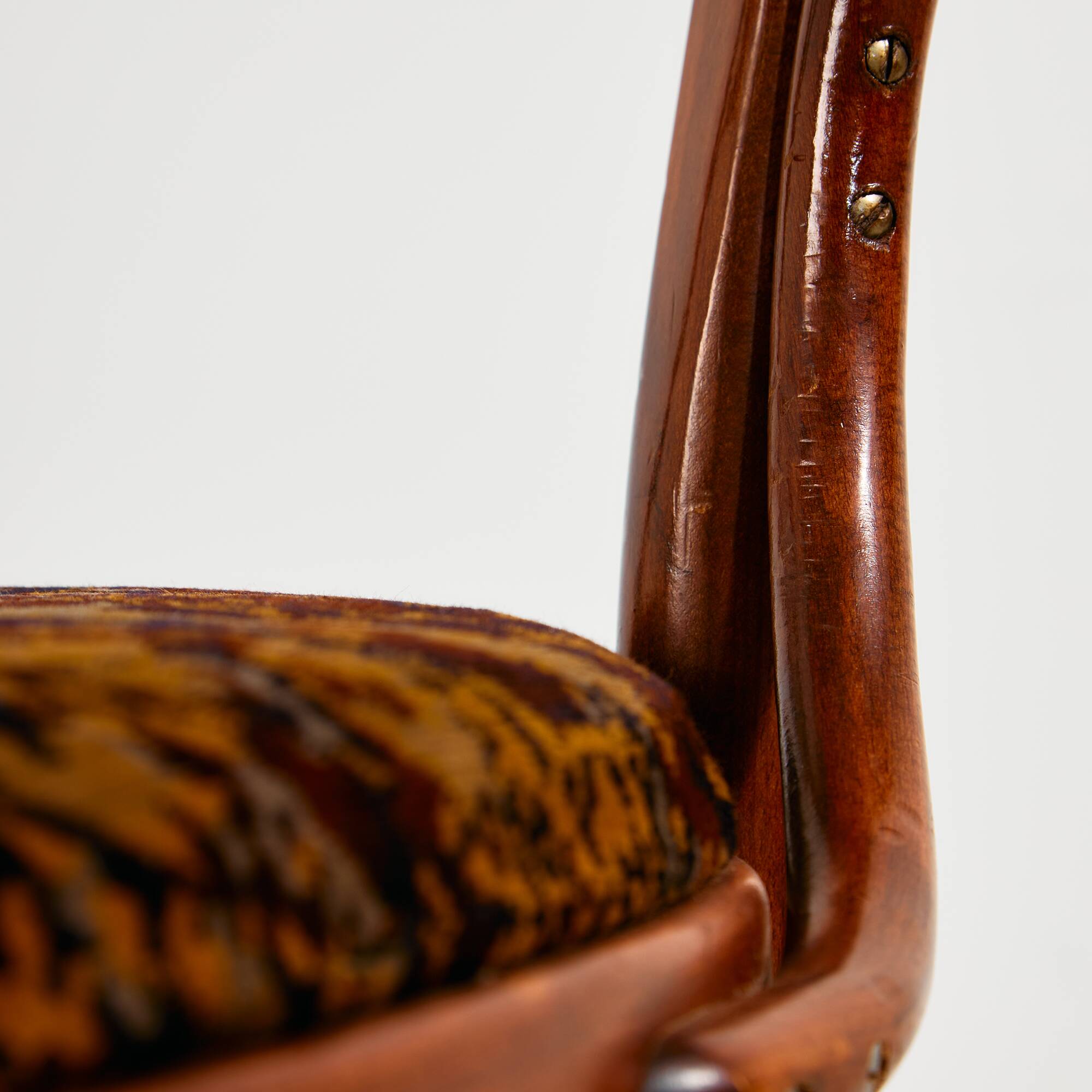 MK11364 Fauteuil en hêtre