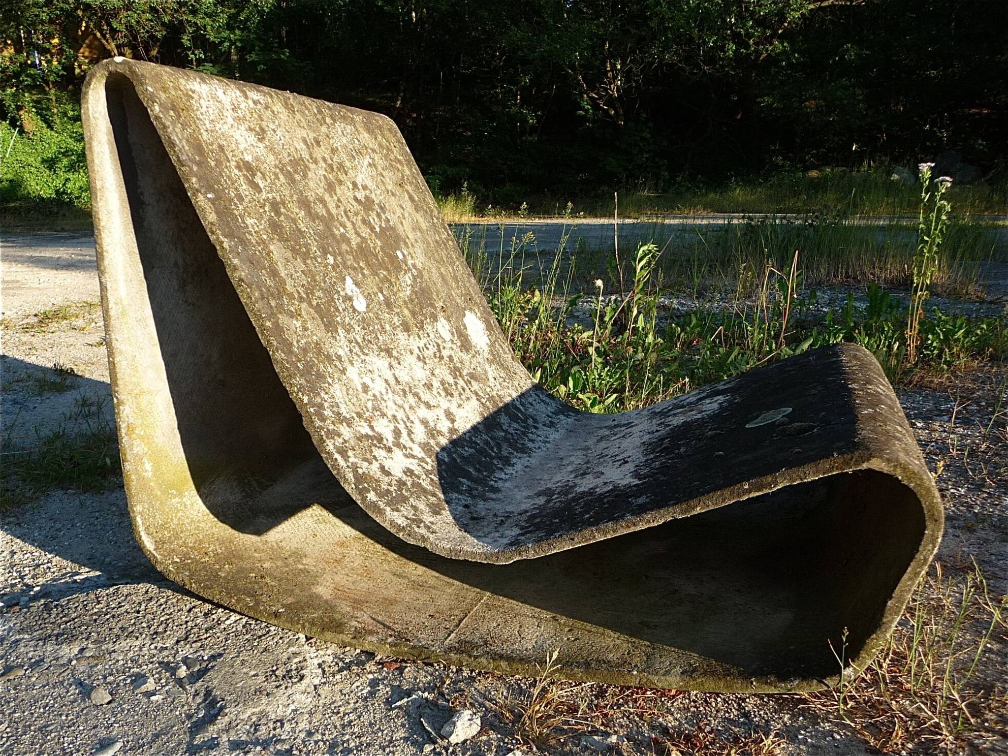 Set of 2 Early Edition Loop Garden Rocking Chairs by Willy Guhl for Eternit AG, Switzerland 1950s