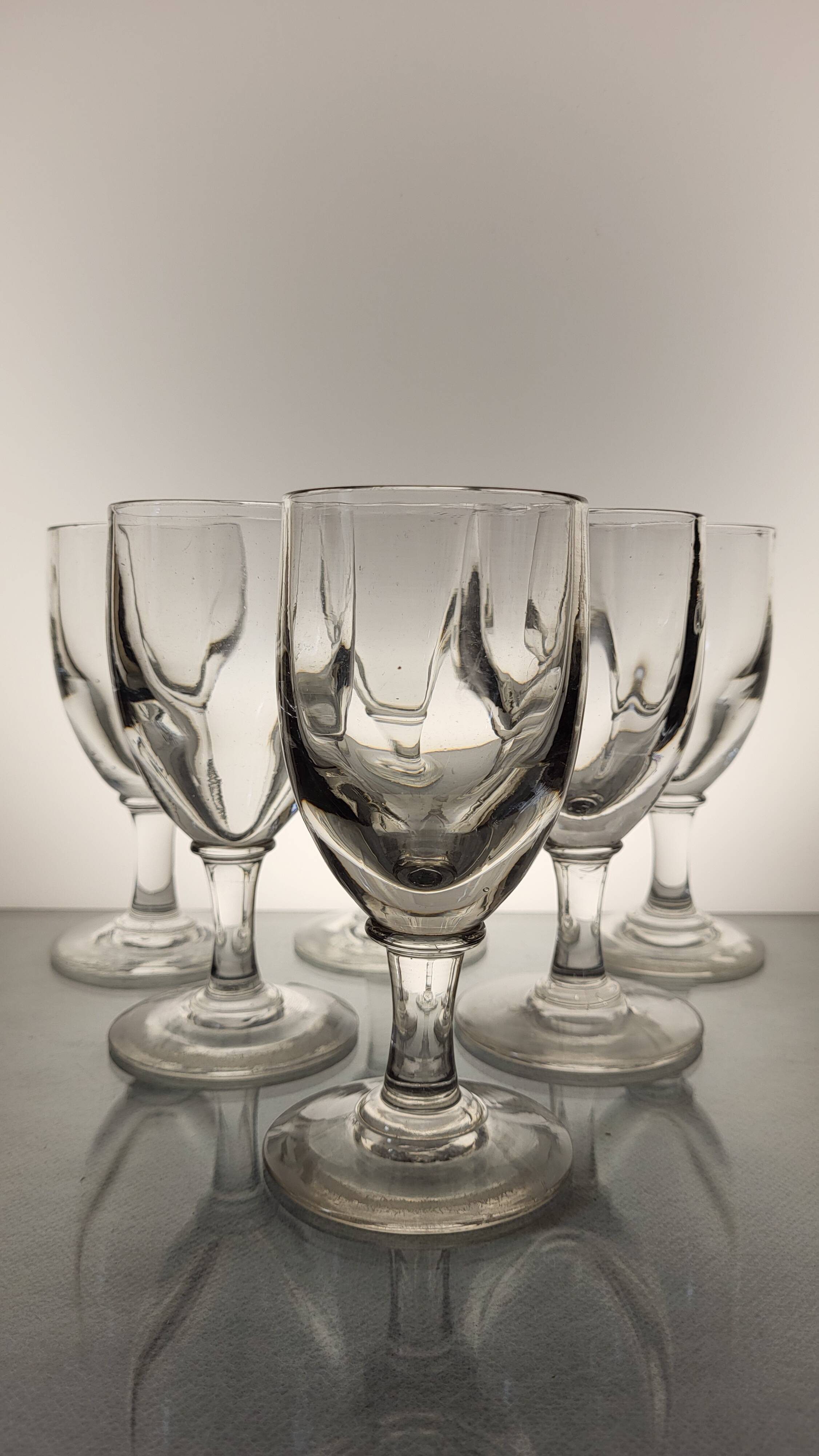 6 wine glasses Late 19th century
