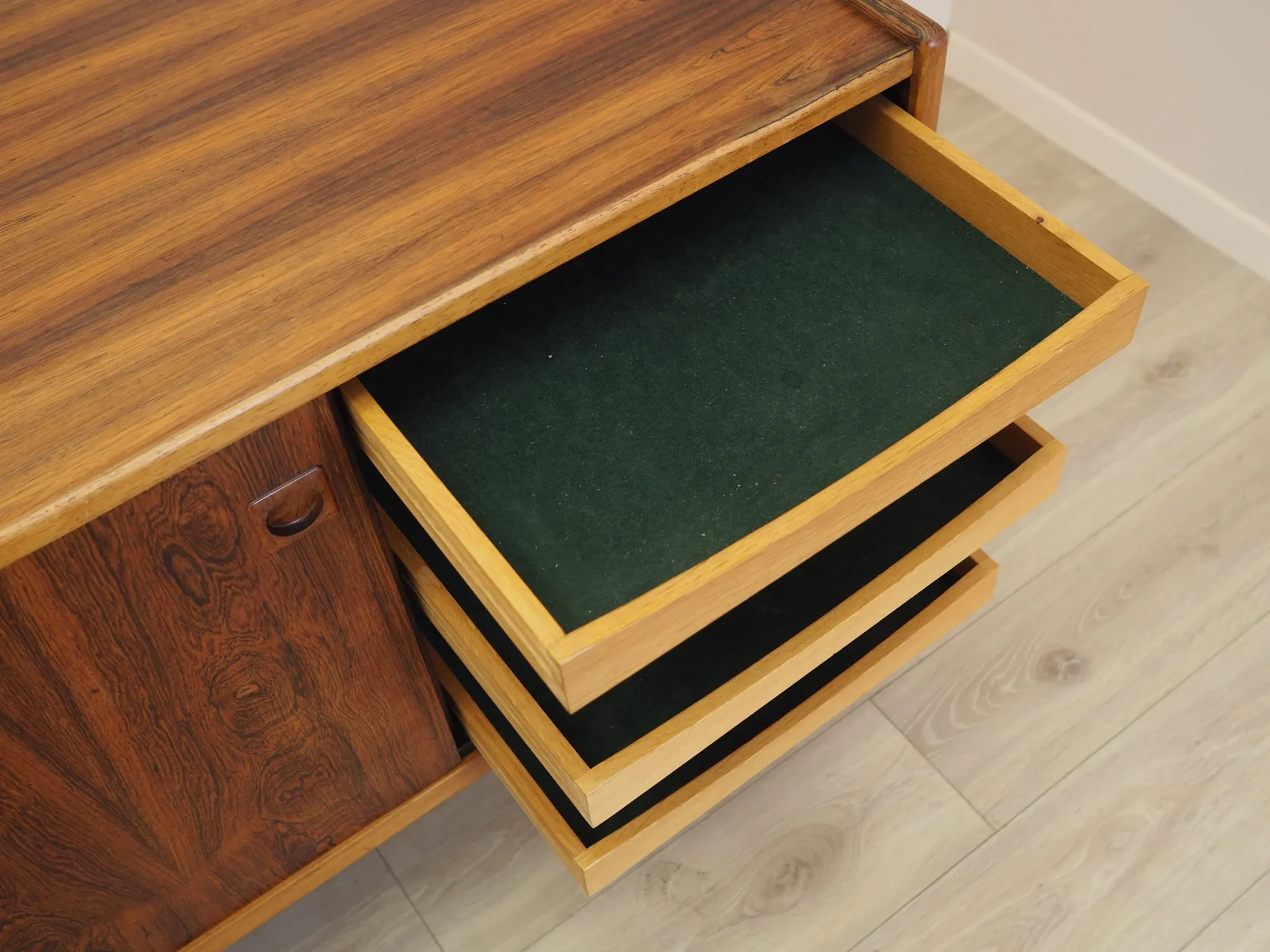 Rosewood sideboard, Danish design, Johannes Andersen, Uldum Rosewood sidebo