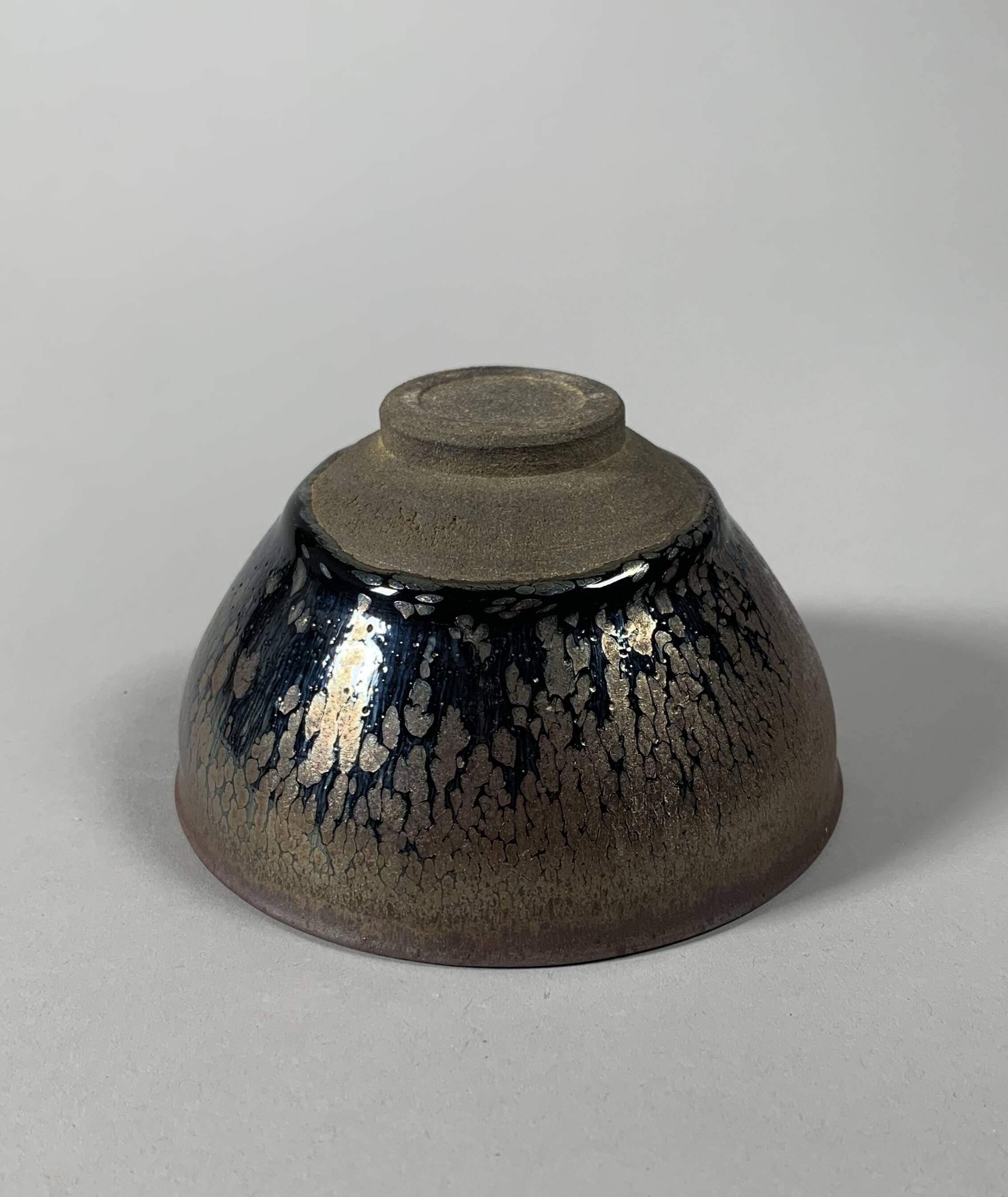 Stoneware bowl with "hare fur" glaze. Jianyao. Song Dynasty style.