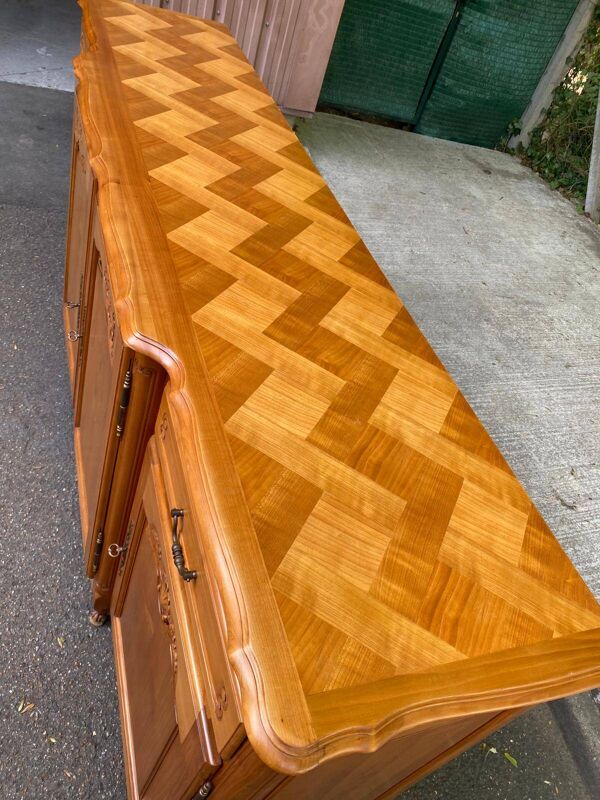 Enfilade en bois massif clair et marqueterie Louis XV 1950 230cm