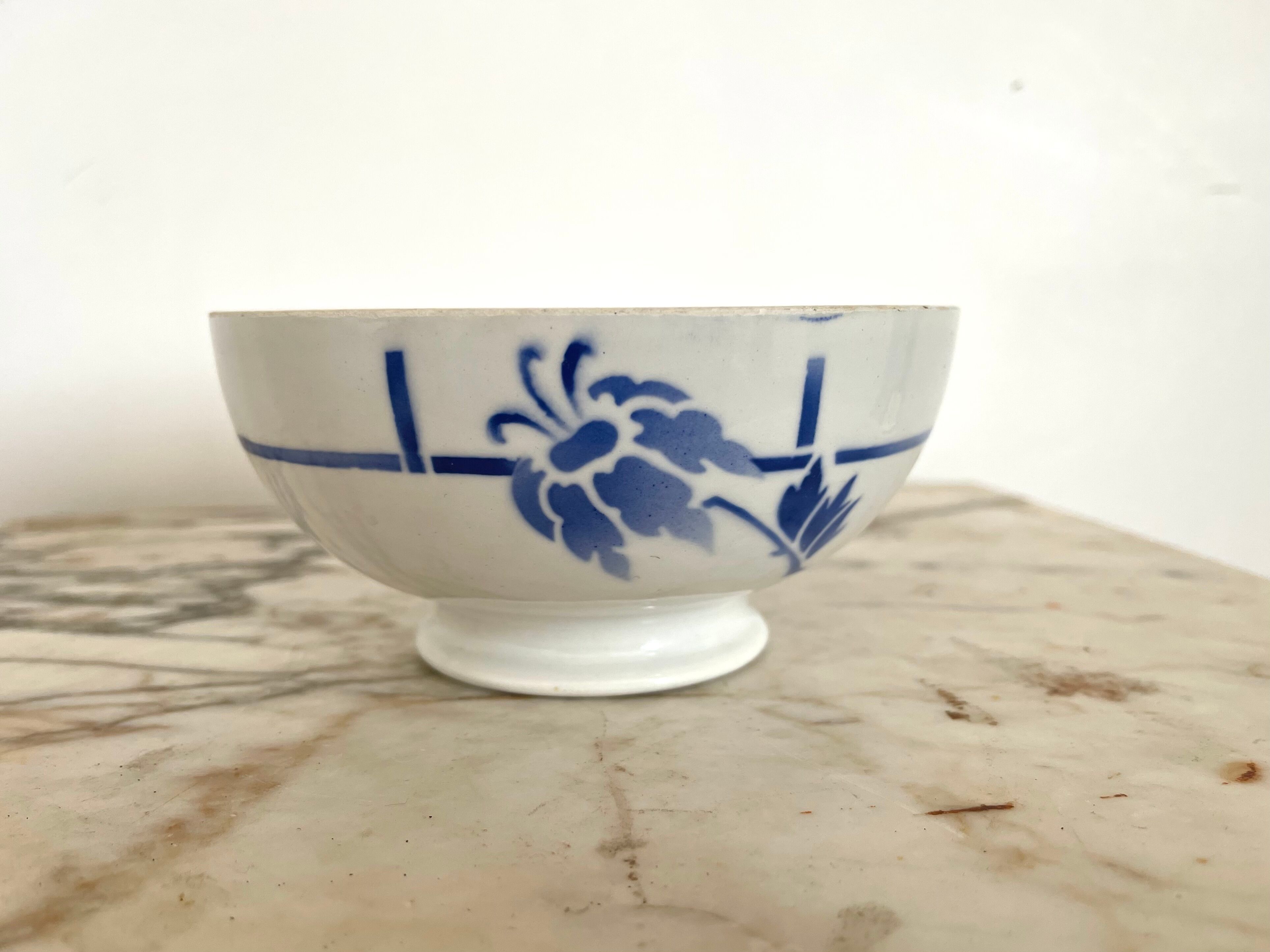 Old bowl St Amand and Hamage