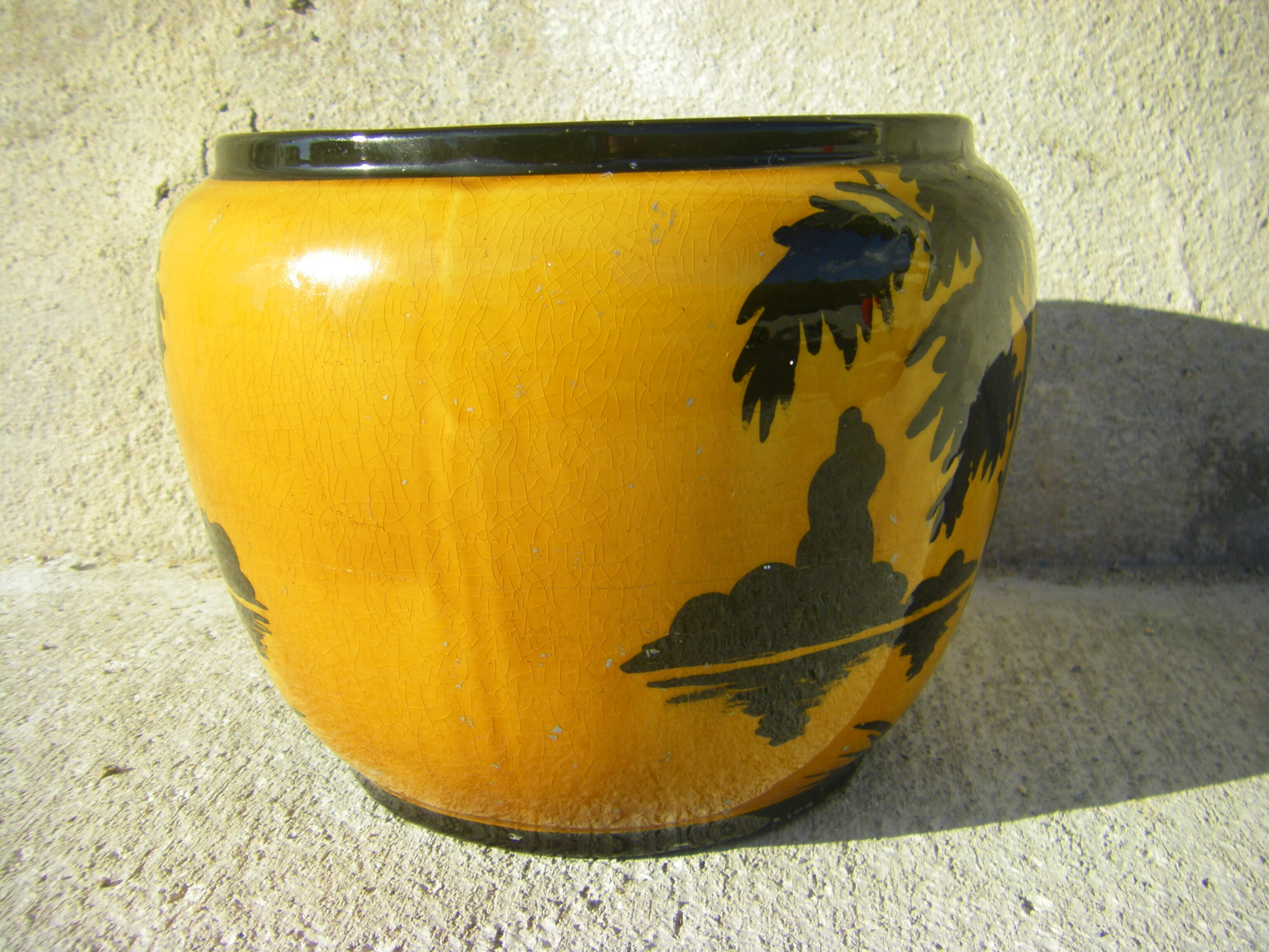 Vintage pot cover. Manufacture Orchies France