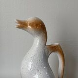 Duck pitcher