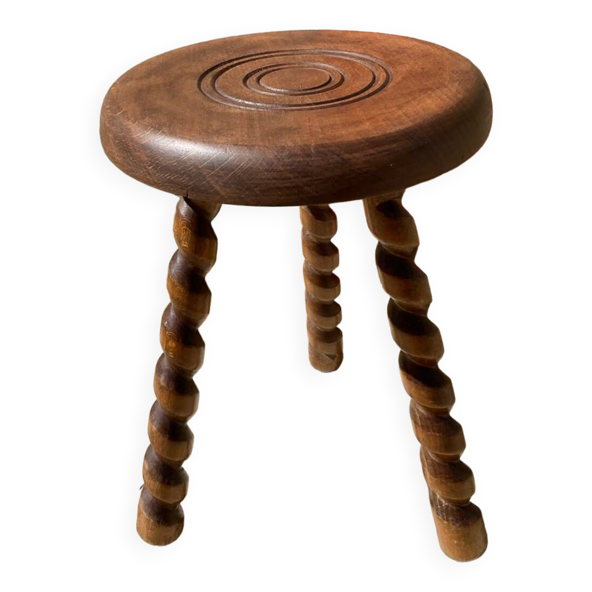 Tripod stool with turned legs