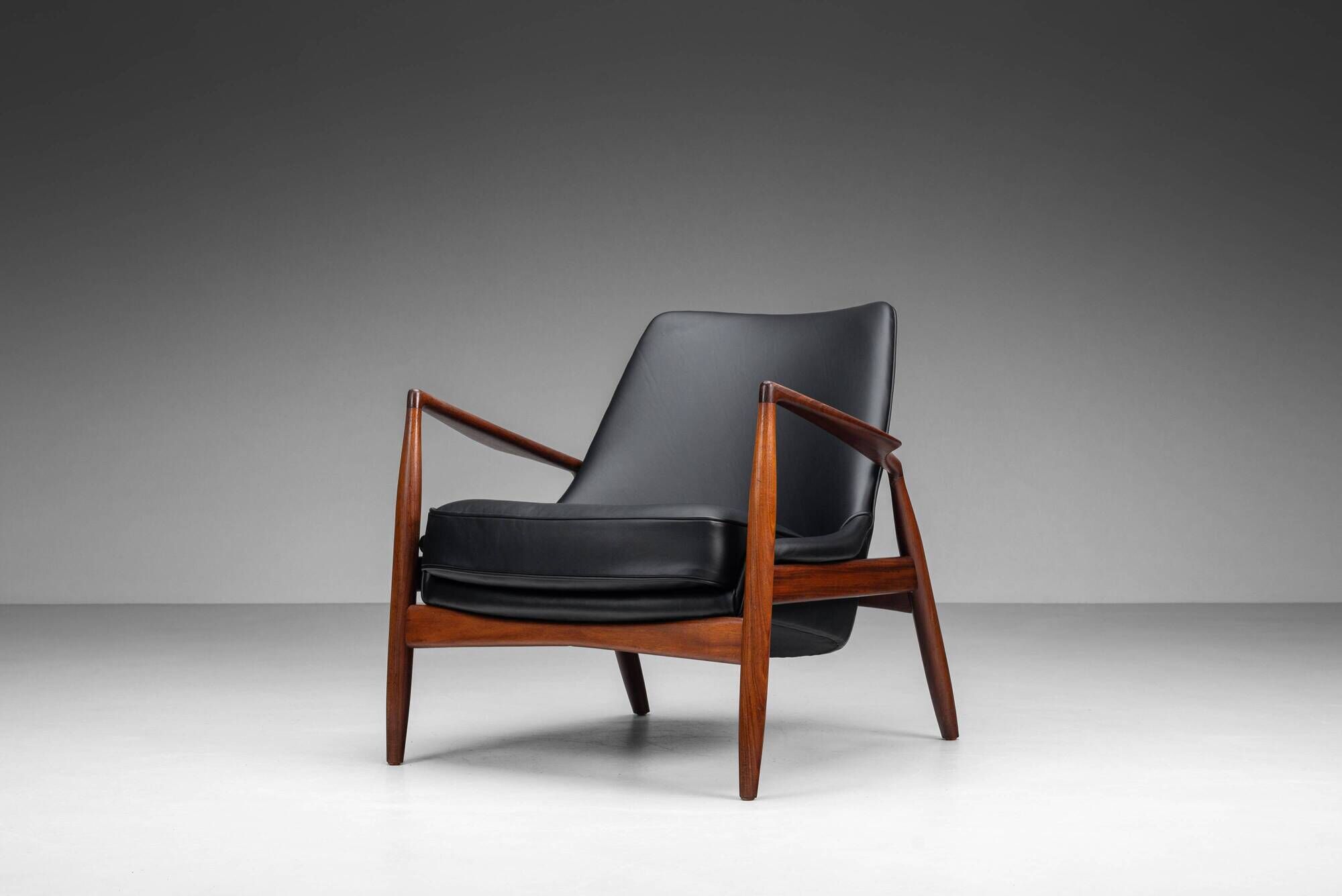 Ib Kofod Larsen ‘Seal’ lounge chair for OPE Möbler Sweden