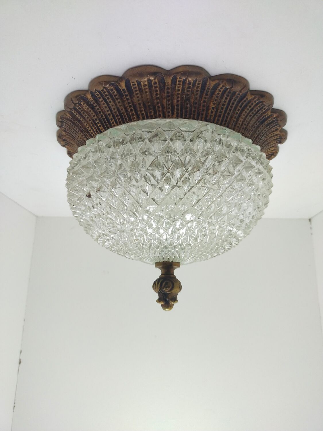 Ceiling lamp glass diamond tip and brass 70's