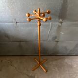 1960s Scandinavian design pine wood free standing coat rack