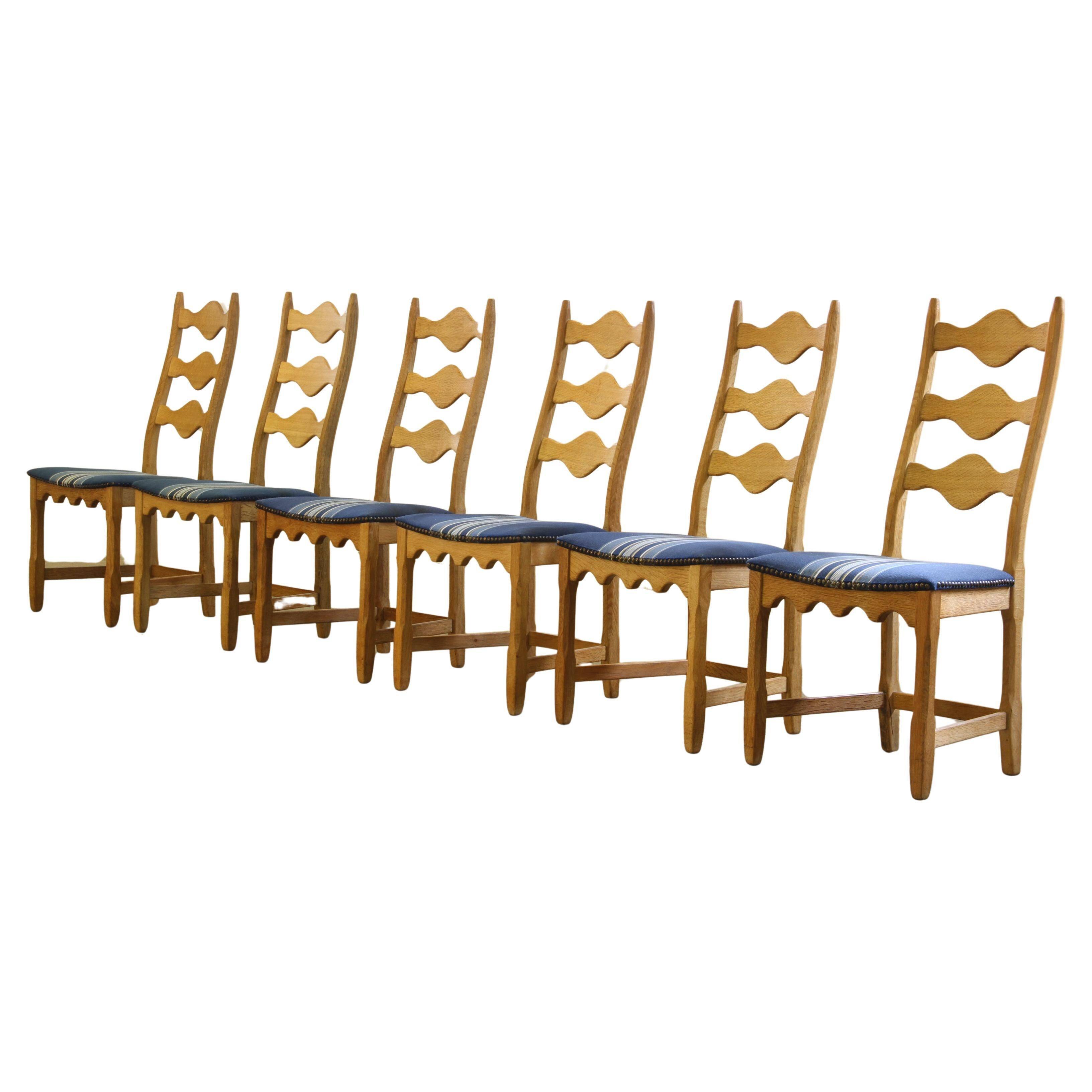 Chaises de salle à manger en chêne brutaliste danois des années 1960 dans le style de Kjærnulf