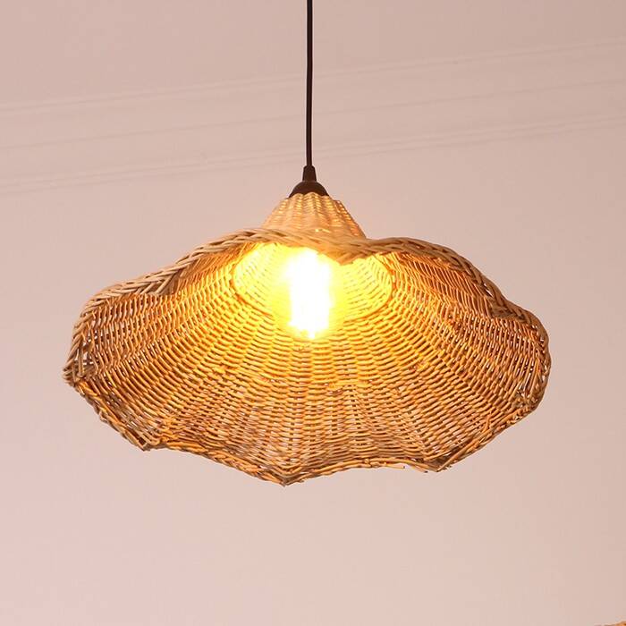 Rattan pendant light