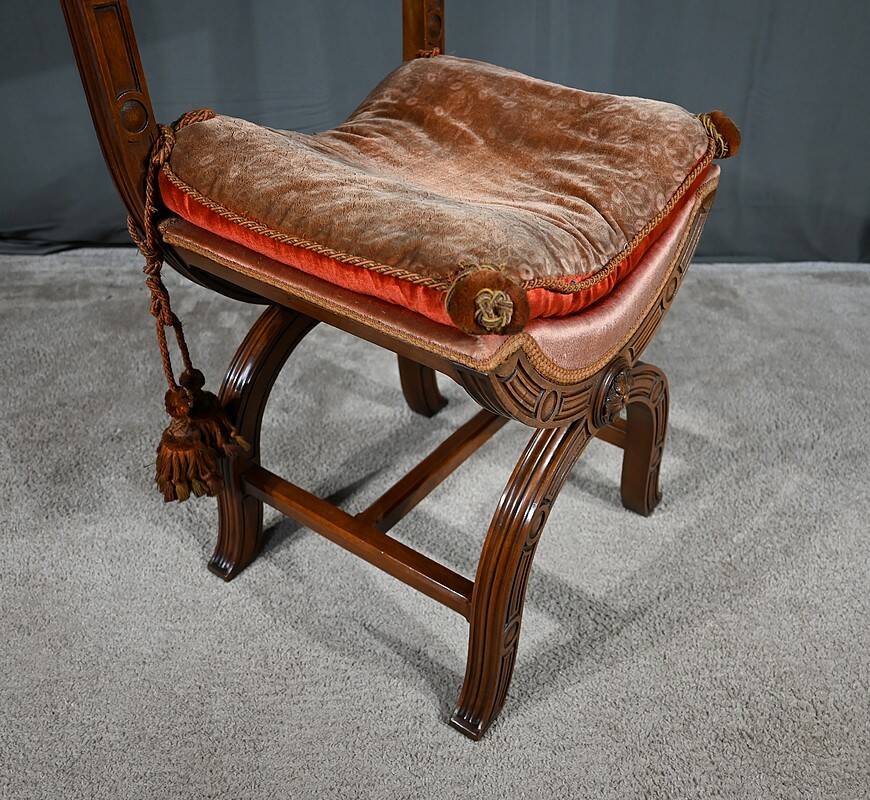 Curule Chair in Solid Walnut, Renaissance taste – Late 19th century